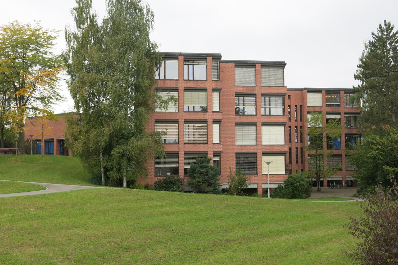 Schulhausanlage Röhrliberg
