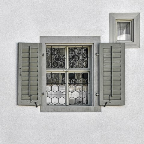 Fenster an der Nordfassade Gästehaus,  © Beni Sutter
