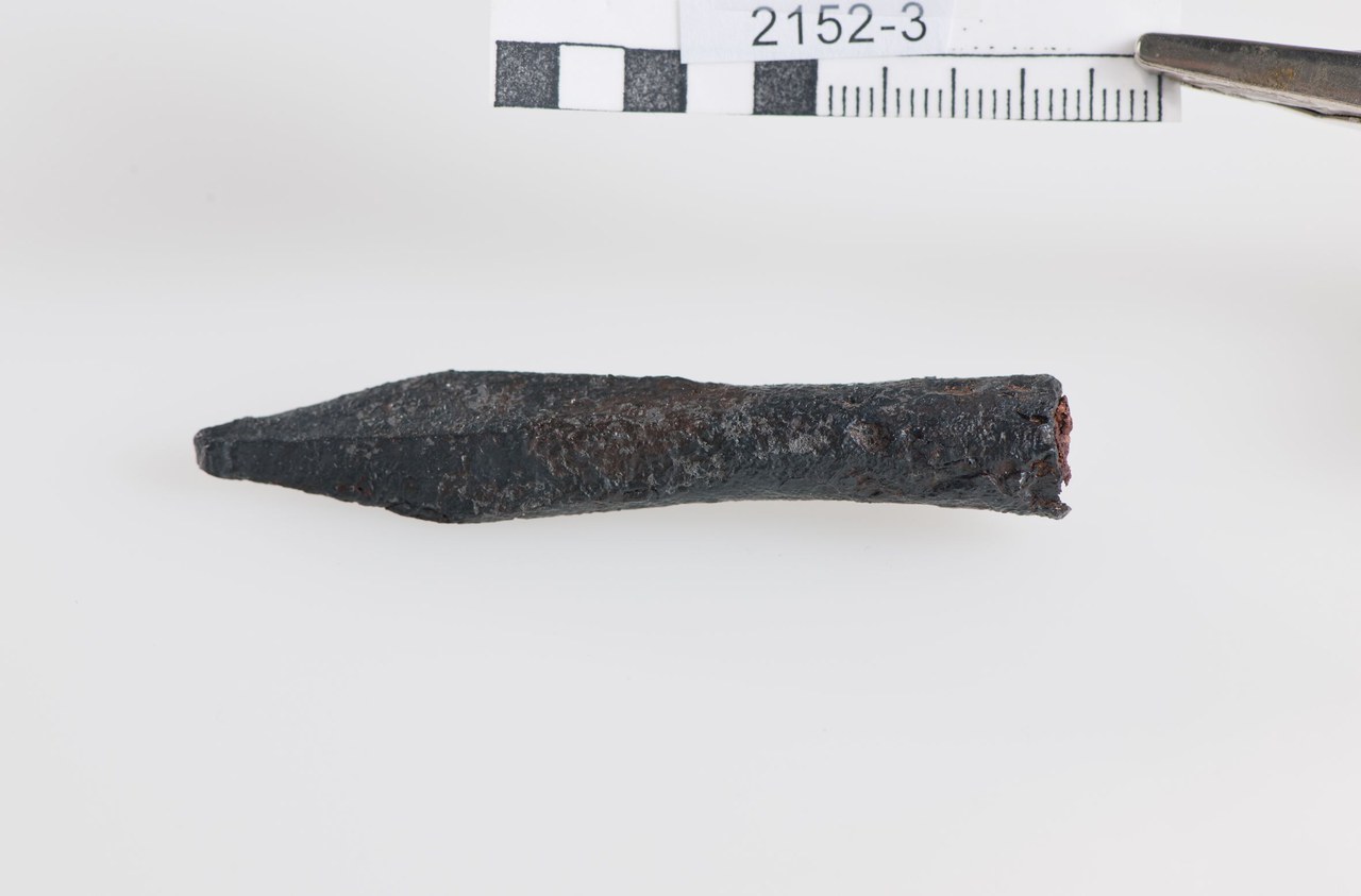 Bild 4: Geschossspitze aus Eisen, 14. Jahrhundert. Fundort: Morgarten ZG