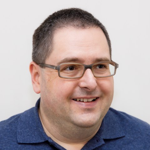 Portrait von Marcel Schwendener