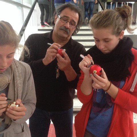 Spendenaktion für die Opfer des Taifuns auf den Philippinen, 18.11.2013