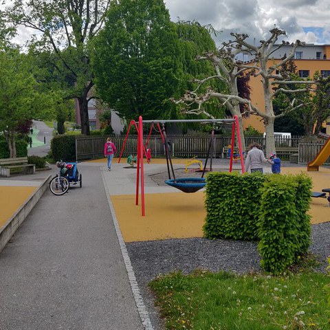 Spielplatz beim Friedhof Rotkreuz