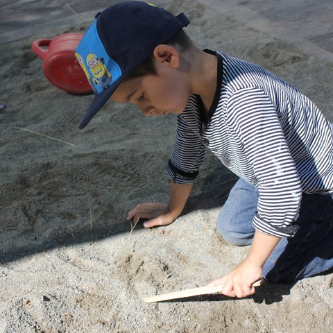 Spielzeugfreie Zeit  (2).JPG