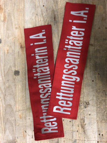 Rückenschild Rettungssanitäterin in Ausbildung