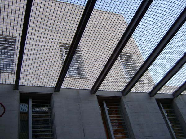 Blick aus dem Spazierhof