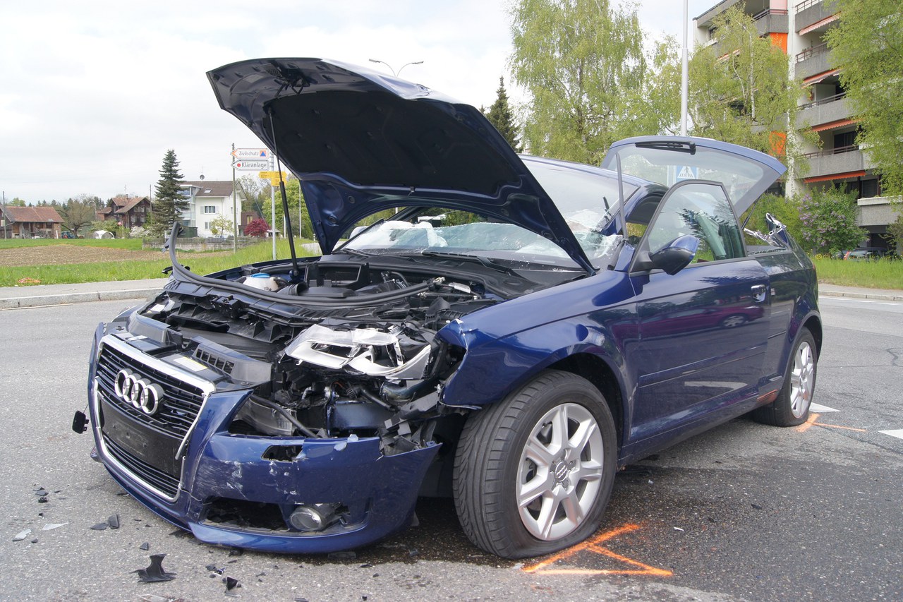 Verkehrsunfall Knonauerstrasse