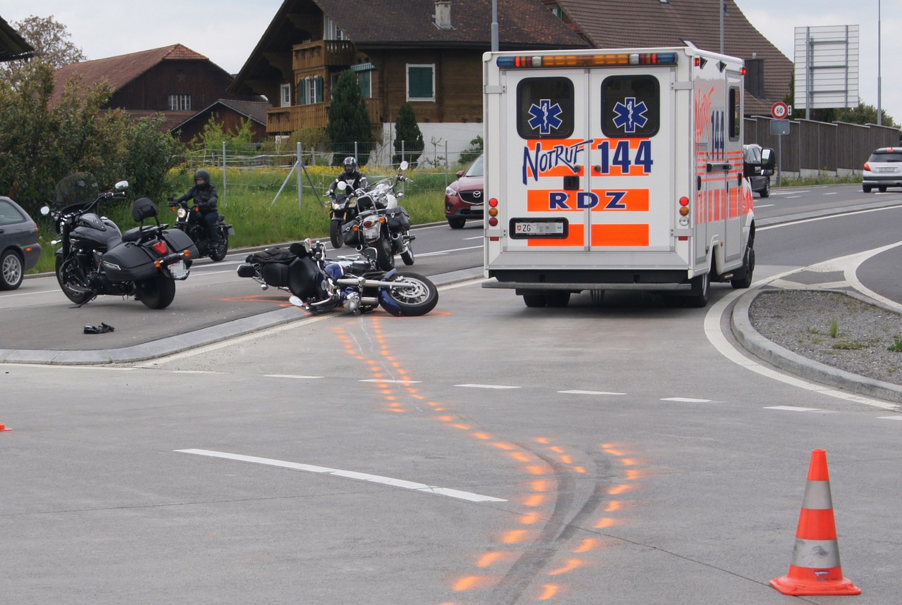 Unfallstelle Kreisel Lindencham